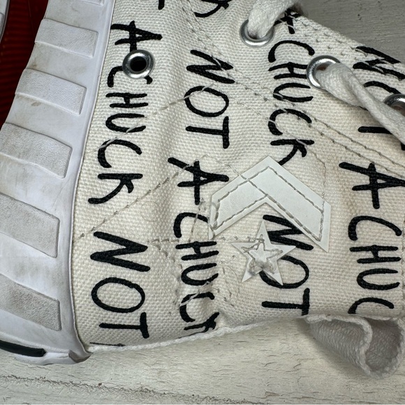 CONVERSE Chuck Taylor Sneakers 70 Hi UNT1TL3D Egret/White/Mandarin Youth Size 1 - Picture 9 of 10